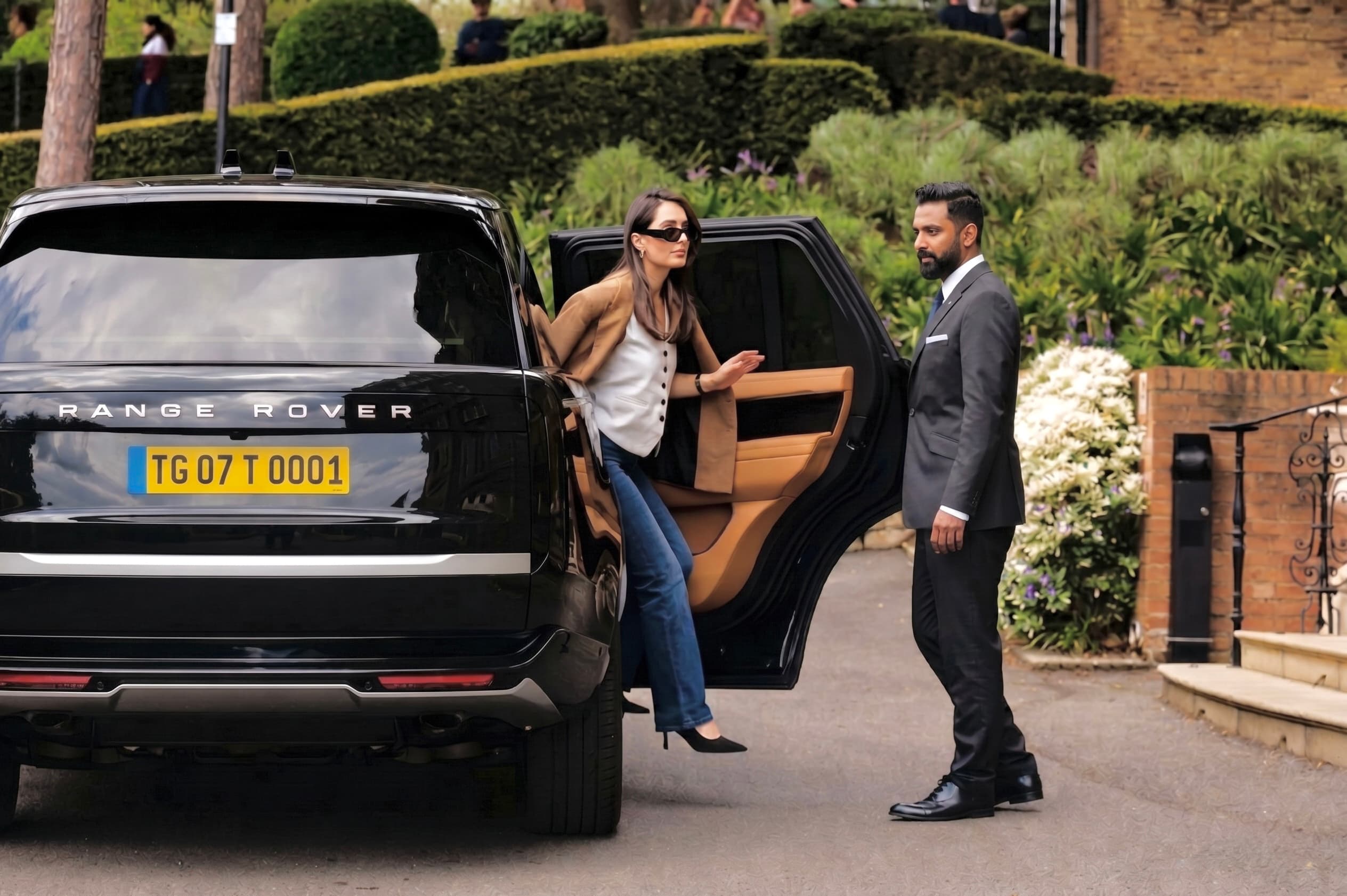 Ridehire chauffeur hire service — hourly, full-day, and intercity
